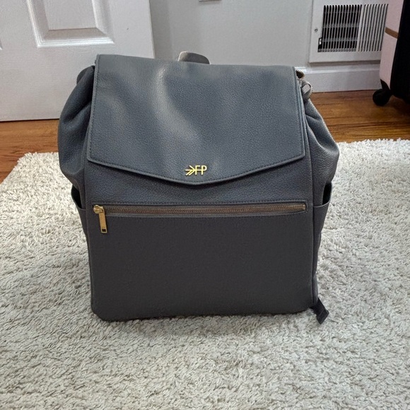 Freshly Picked Leather Diaper bag - Picture 13 of 13